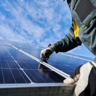 Solar Panel Cleaning Service (2)